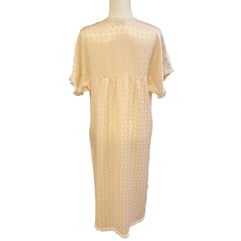 Christian Dior Lingerie Union Made Light Peach Satin Long Robe Petite - Picture 11 of 11